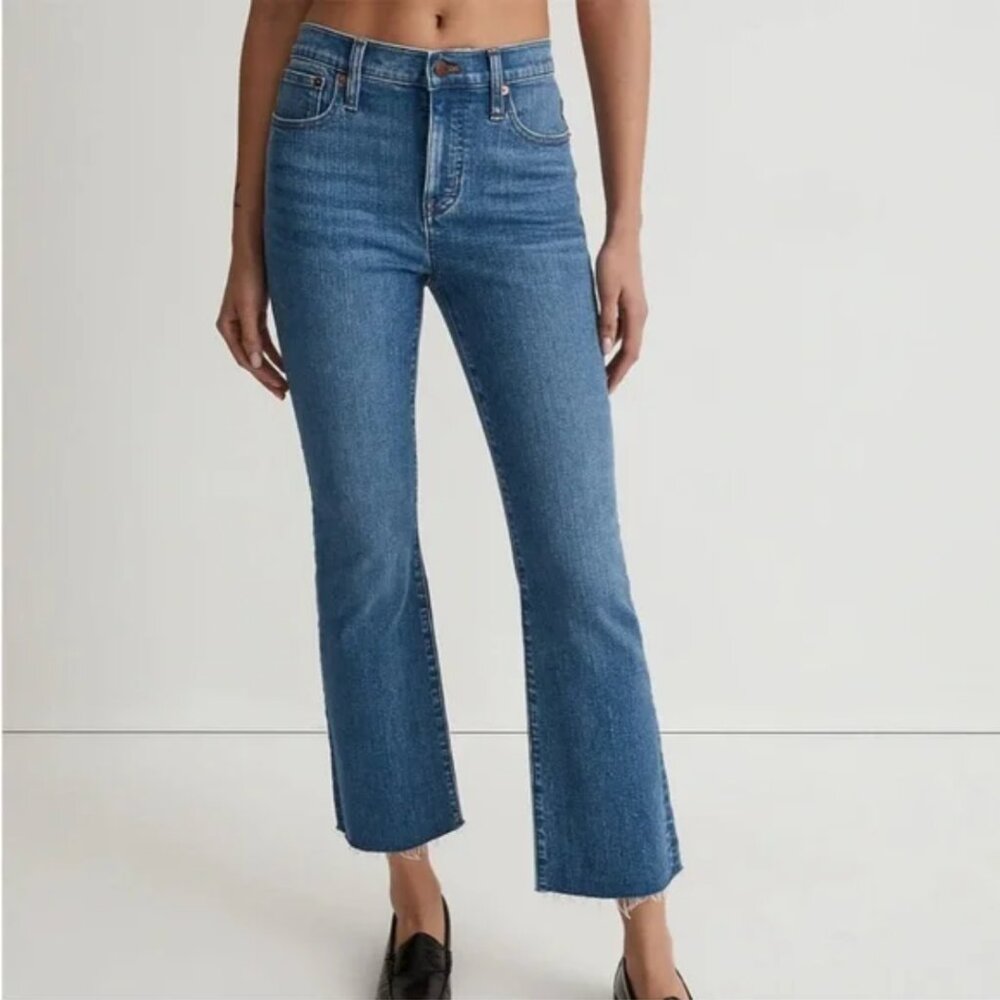 Madewell Mid-Rise Kickout Jeans in Brinton wash